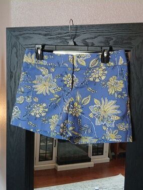 LOFT Floral Shorts Size 4 Blue Yellow Floral